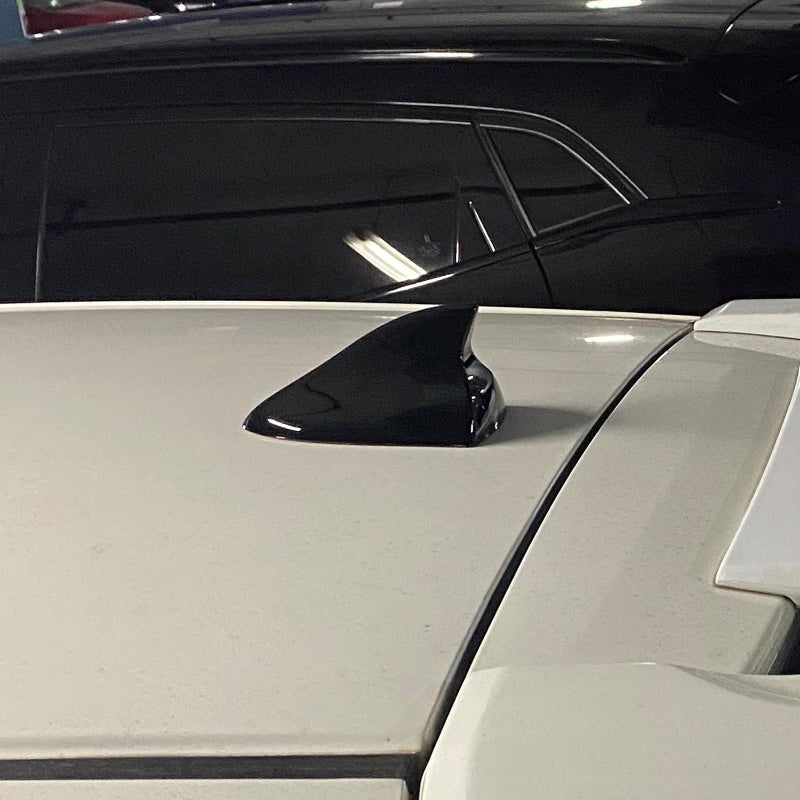 Ramble for (RAV4 2009-2015) Shark Fin Antenna, Car Radio FM/AM Aerials, Auto Parts, Vehicle Electronics Accessories, for Toyota Rav4. (Advanced Style, Black) - Image 2